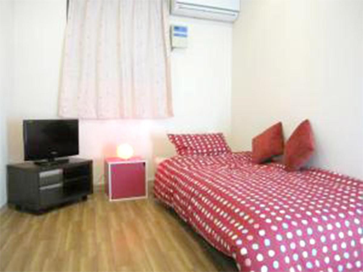 Guest House Fukutomi - Female Only Naha Extérieur photo