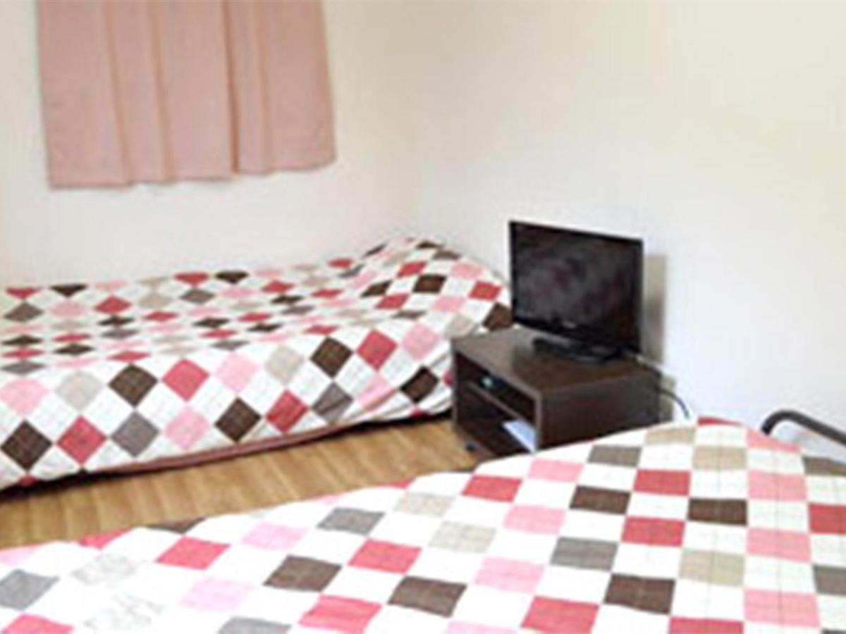 Guest House Fukutomi - Female Only Naha Extérieur photo