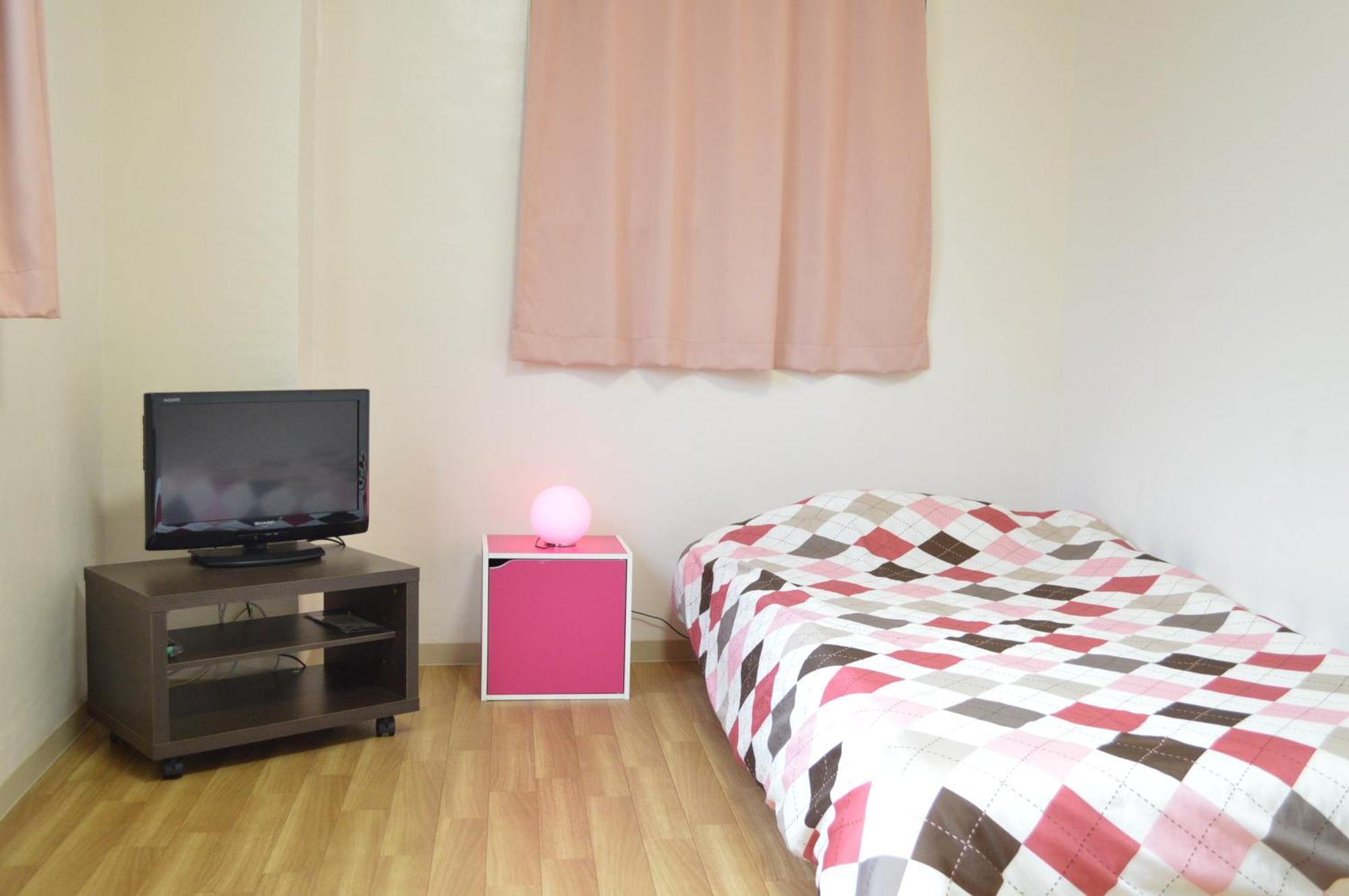 Guest House Fukutomi - Female Only Naha Chambre photo